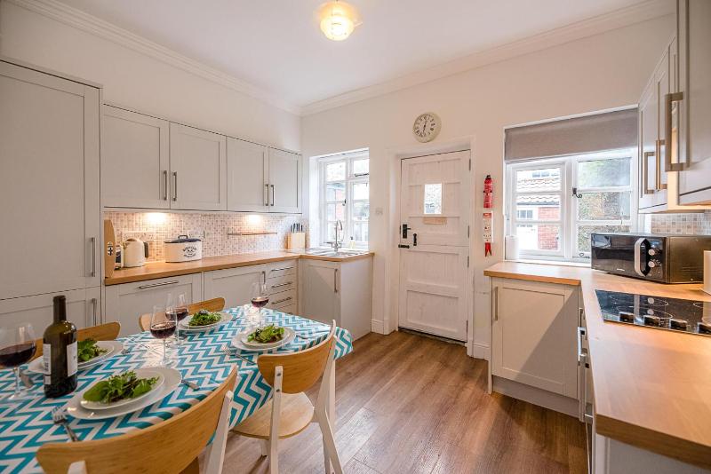 Pelican Cottage Aldeburgh - image 1
