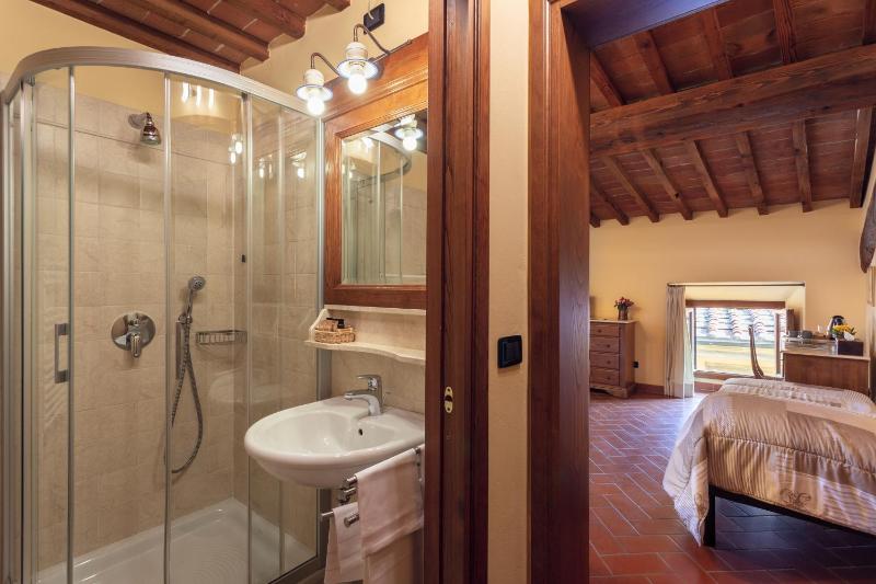 Triple Room image 4
