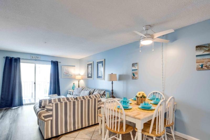 Marylander Condominiums 90 steps from the beach - image 12