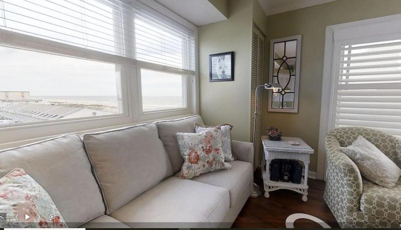 Marylander Condominiums 90 steps from the beach - image 49