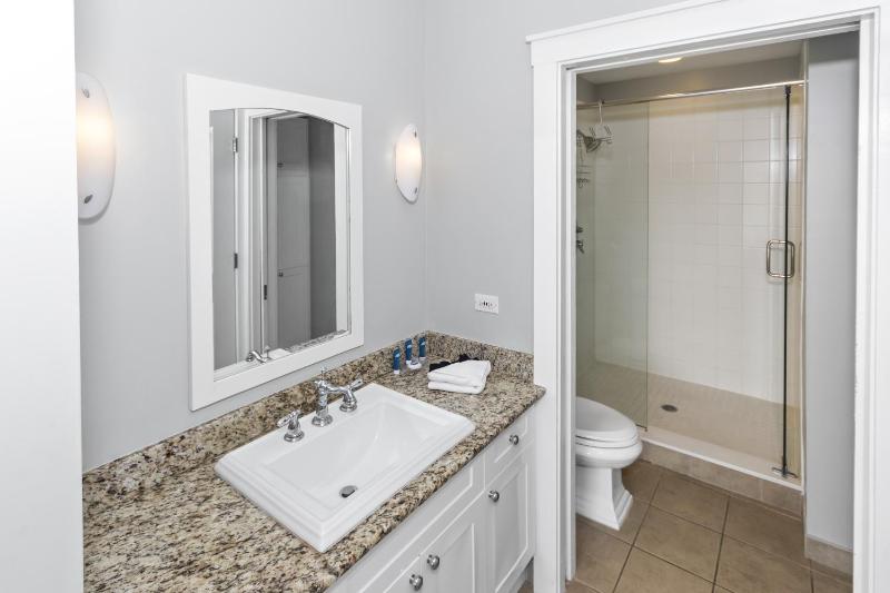Spacious Gulf Views 110B WaterSound Crossings Steps to Beach and Pool condo - image 17