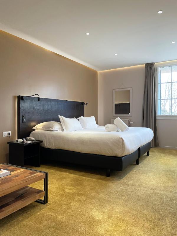 Junior Suite image 2