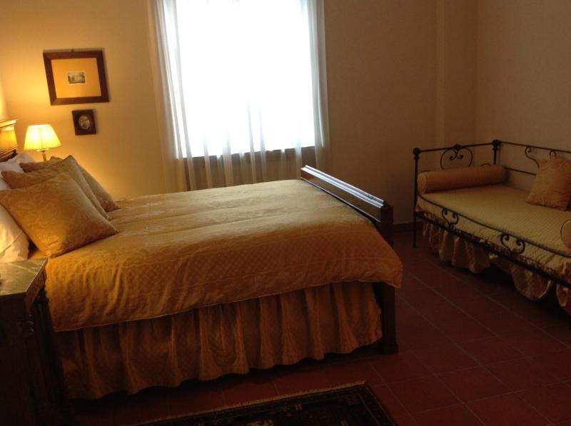 Double Room with Terrace image 4