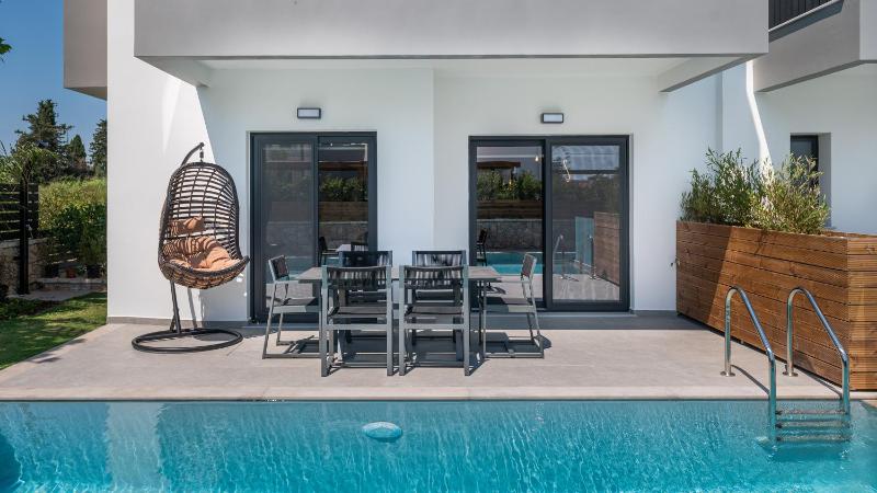 Sezian Boutique Homes and Villas - image 44
