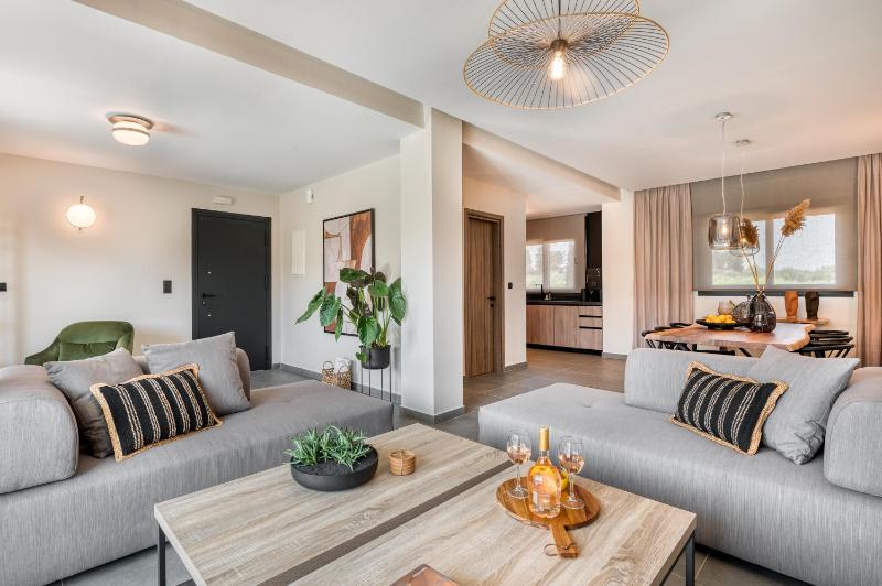 Sezian Boutique Homes and Villas - image 49