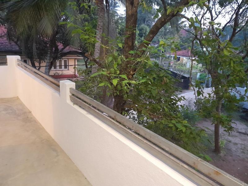 Gloria Inn - image 26