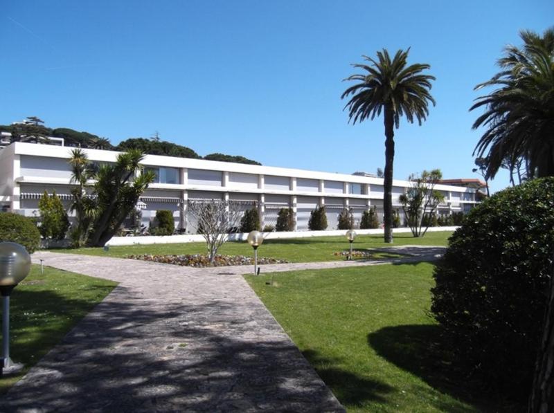 Château de la mer by Welcome to Cannes - image 15