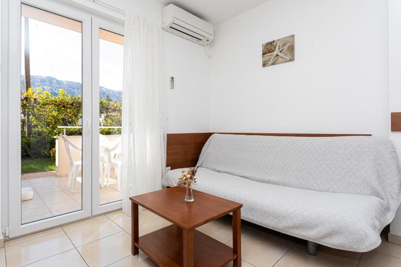 Apartment with Terrace image 2