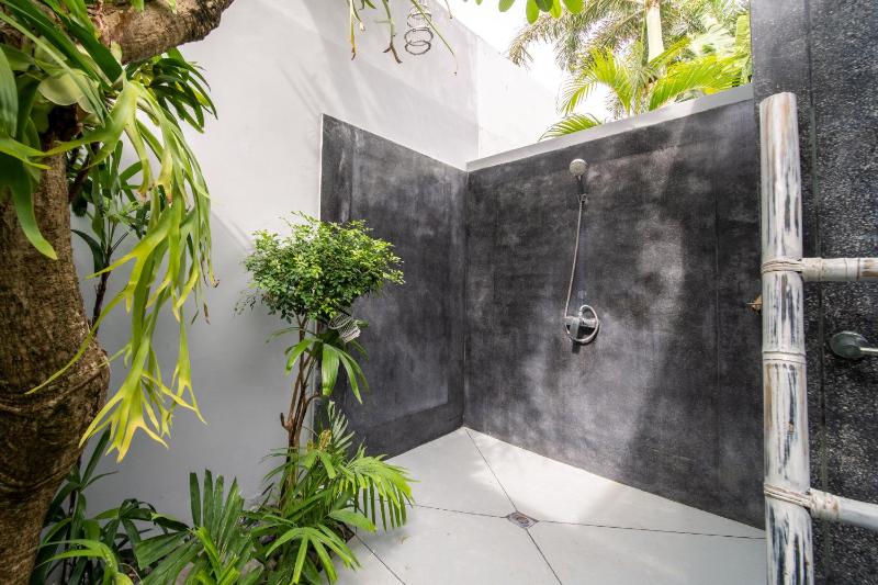Villa Kalamansi Seminyak - image 17