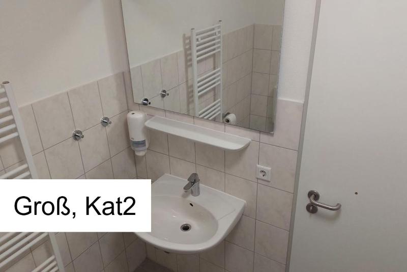 Triple Room with Shower image 3