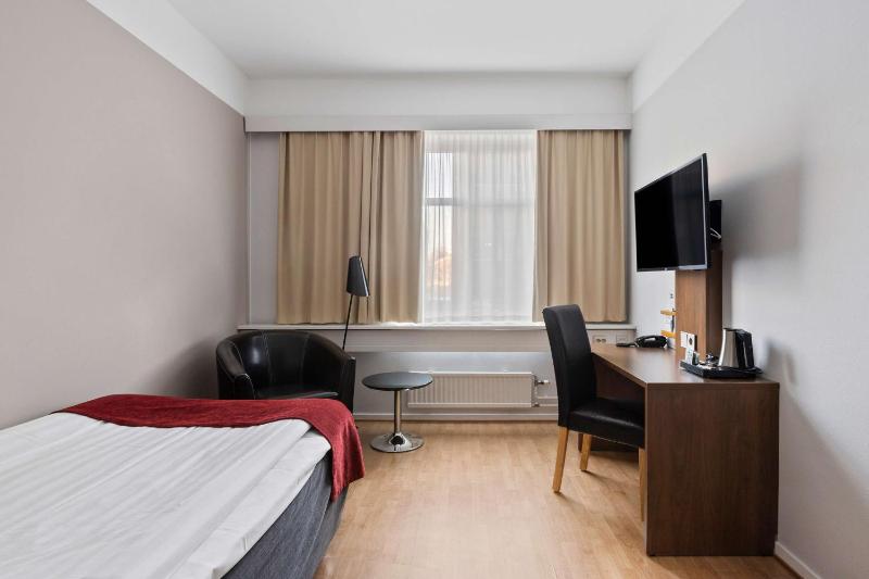Standard Single Room image 1