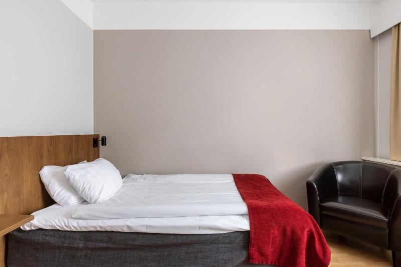 Standard Single Room image 3