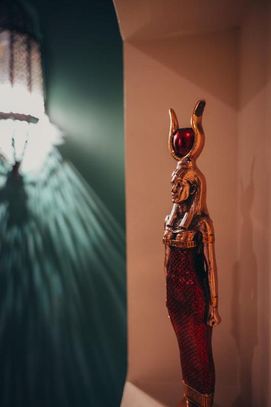 Hathor House - image 6
