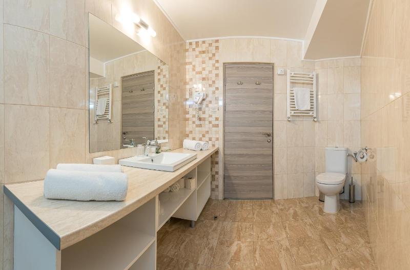 Apartment with Sea View image 3