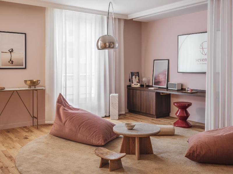 Suite 7ème Chakra image 1