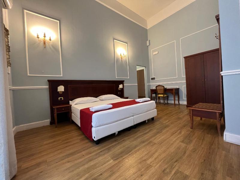 Superior Double or Twin Room image 3