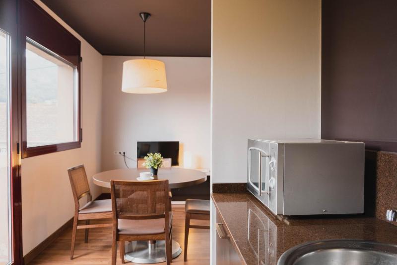 Apartment image 3