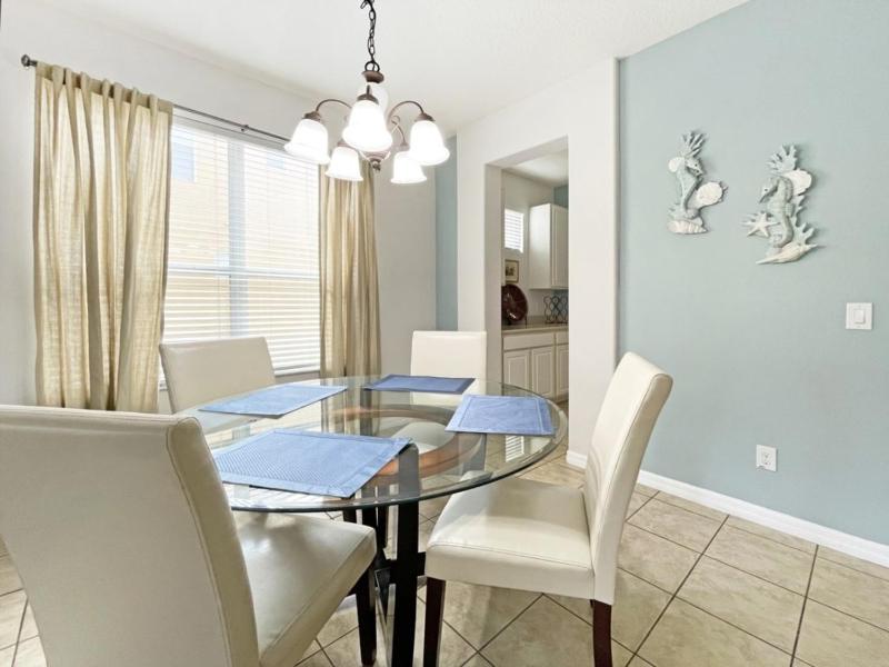 Mariel Oasis home - image 16