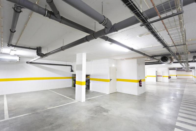 Ocean Breeze Apartment - image 12