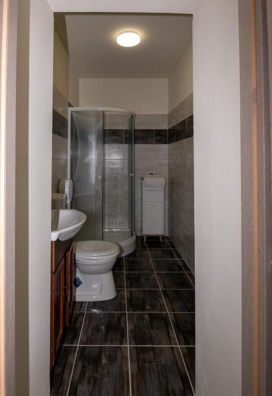Standard Family Room image 4