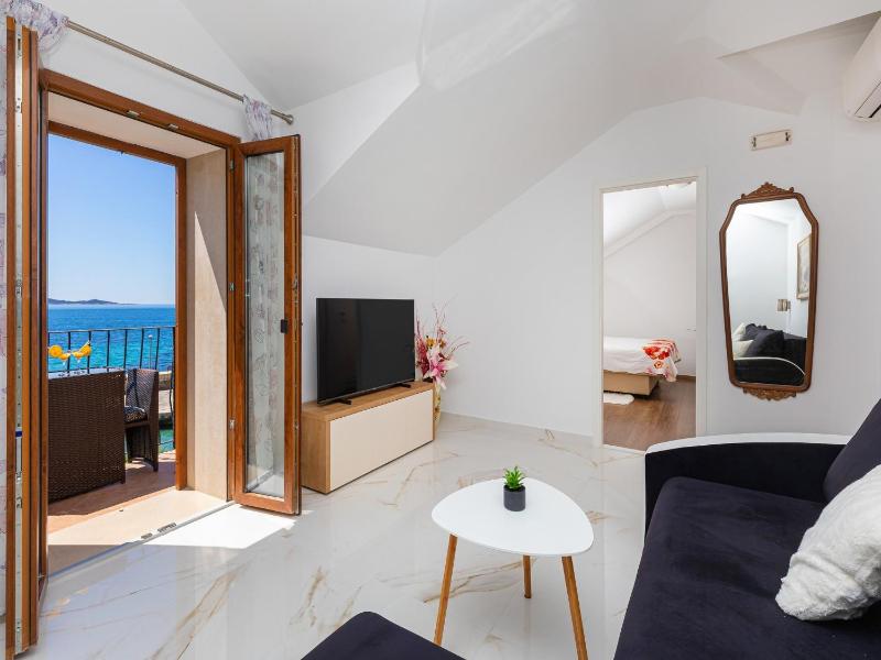 Villa Ana Apartments - image 47