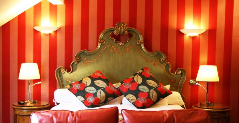 Superior King Suite image 1