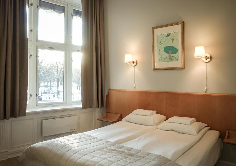 Premium Double or Twin Room image 1