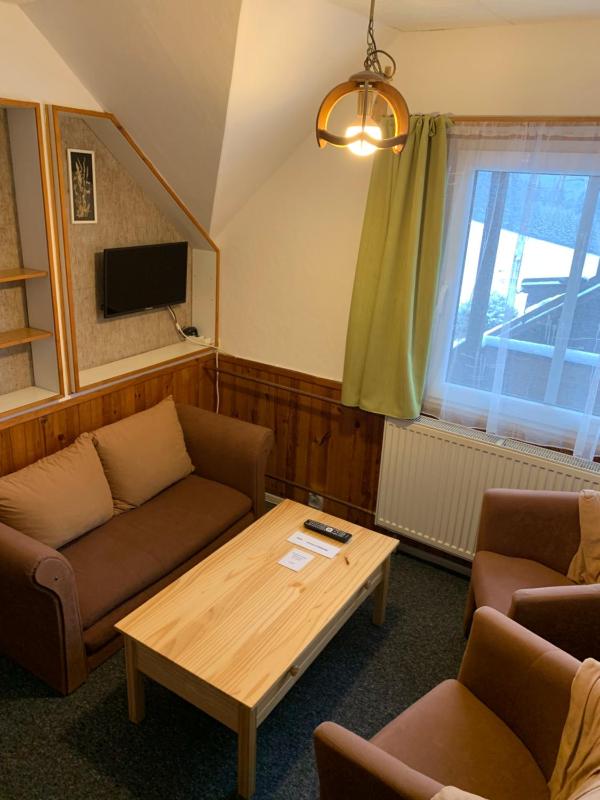 Apartment with Mountain View image 4