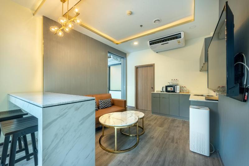 Two-Bedroom Suite image 3
