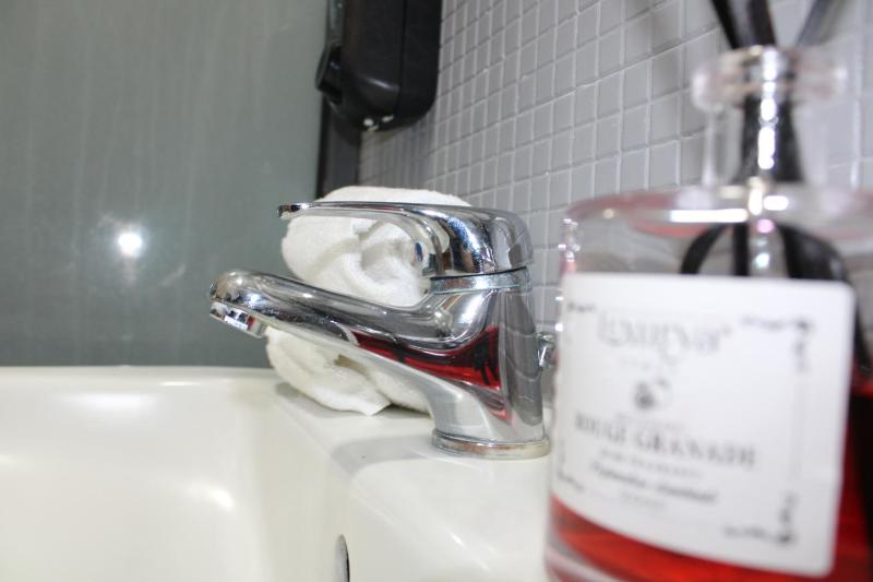 Double or Twin Room with Balcony image 2