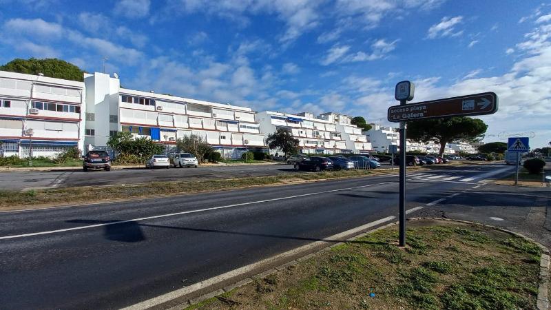 Apartamento moderno frente a la playa San Miguel Images