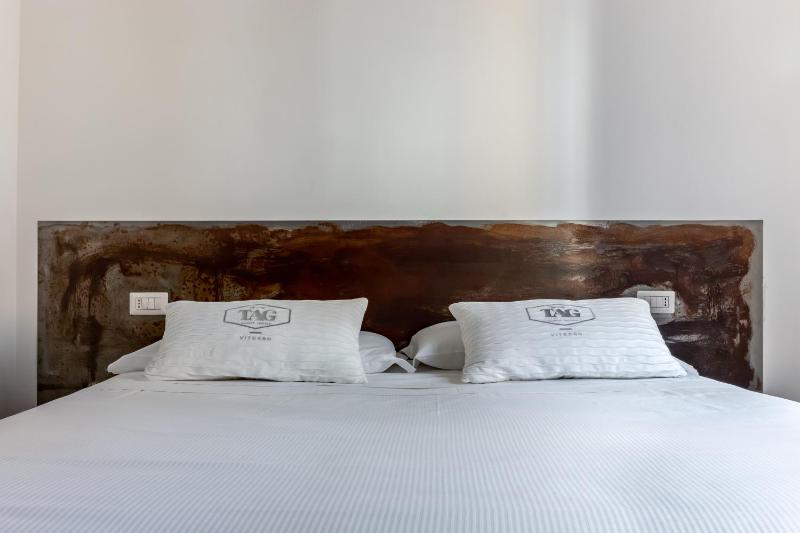Double or Twin Room with Private Bathroom image 1