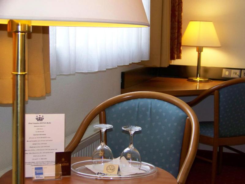 Standard Business Double Room image 3
