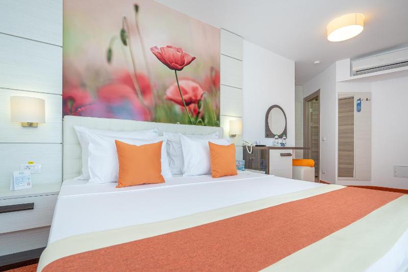 Junior Suite in Hotel image 3