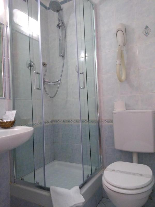 Triple Room image 1