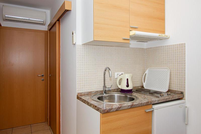 Apartment image 3