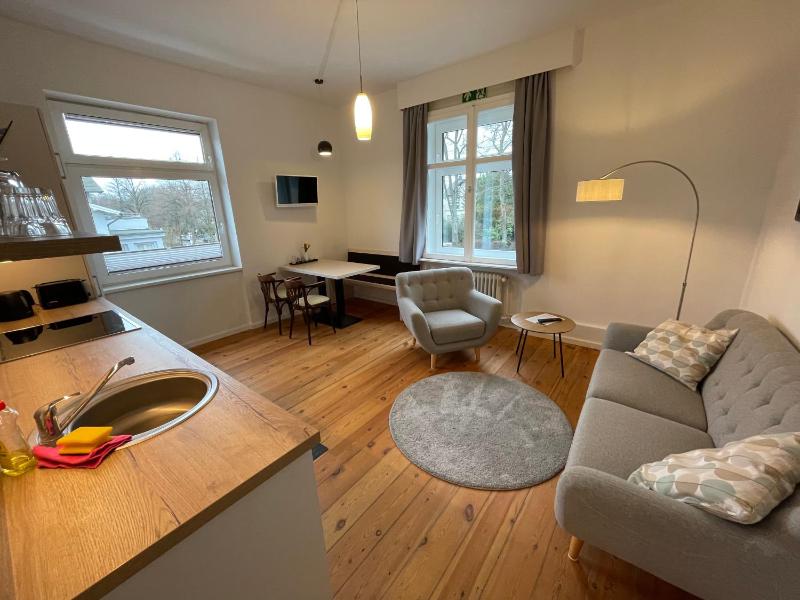 ApartHotel Stadtpark - image 28
