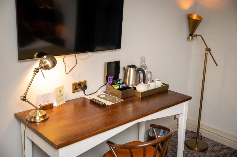 Double Room - Disability Access image 4