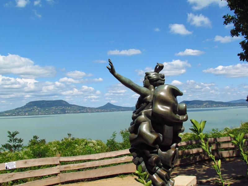 Balaton Beach Apartman - image 16