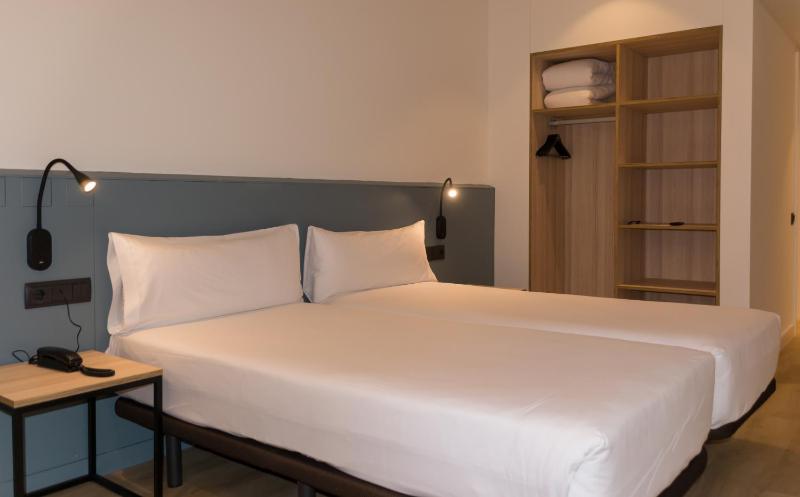 Hotel Sant Pau - image 7