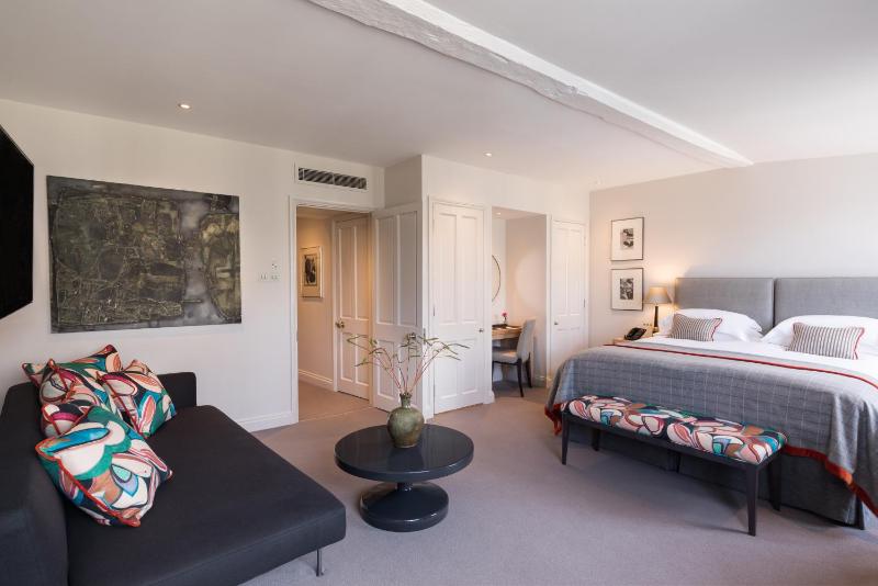Suite image 3