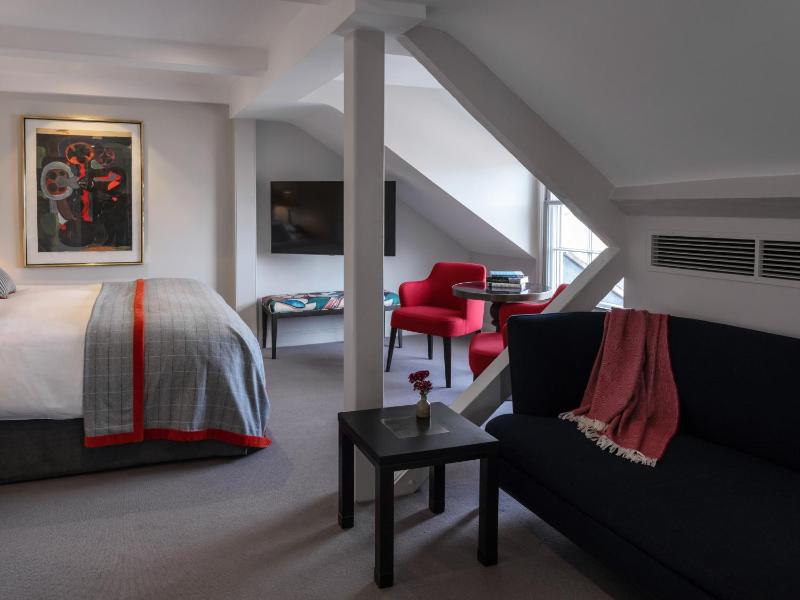 Junior Suite image 3