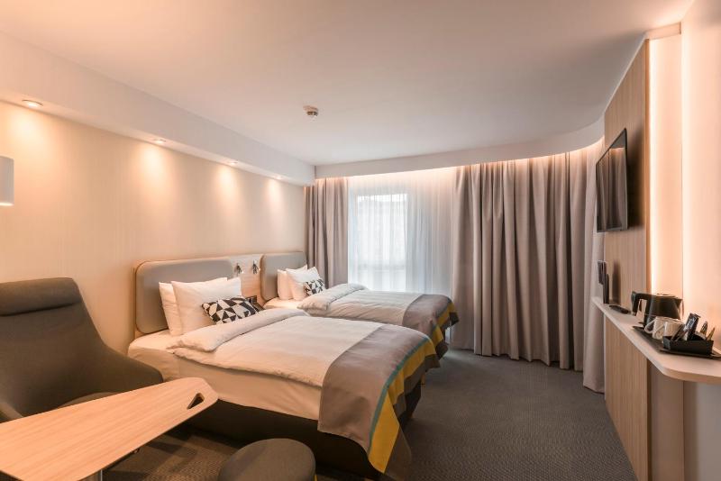 Standard Room with Two Single Beds image 4