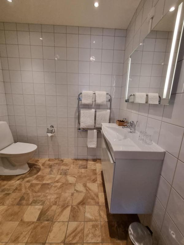 Double or Twin Room - Disability Access image 2