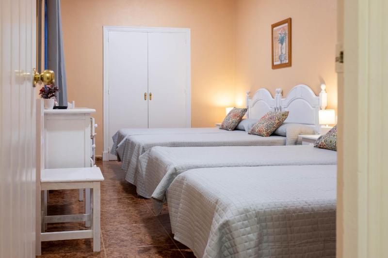 Quadruple Room (4 Adults) image 3