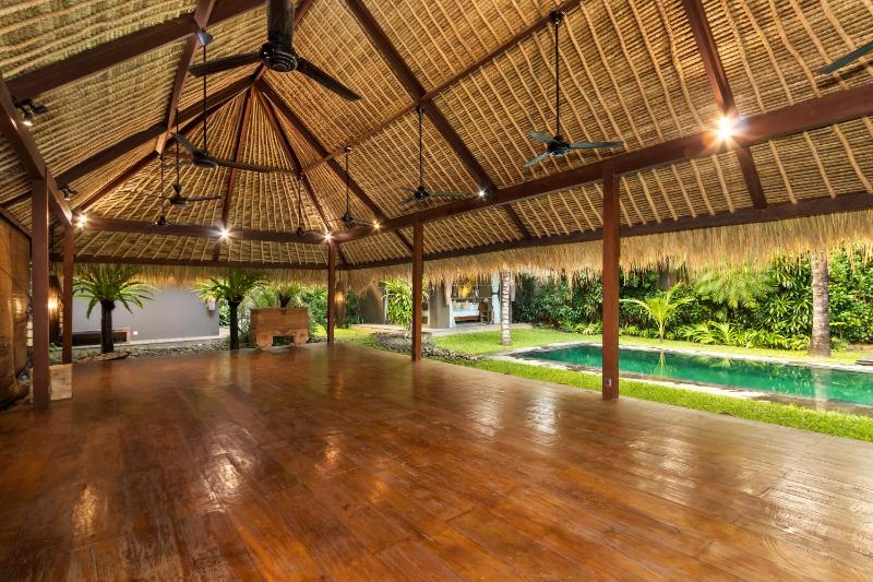 Villa Yoga by Villa Finder - image 33