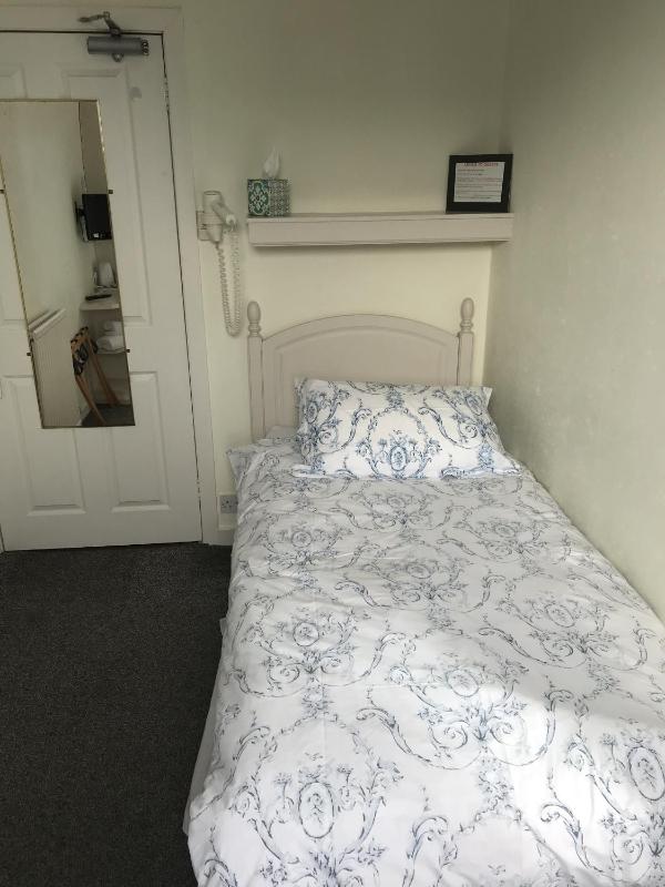 Small Single with Private Bathroom outside bedroom image 3