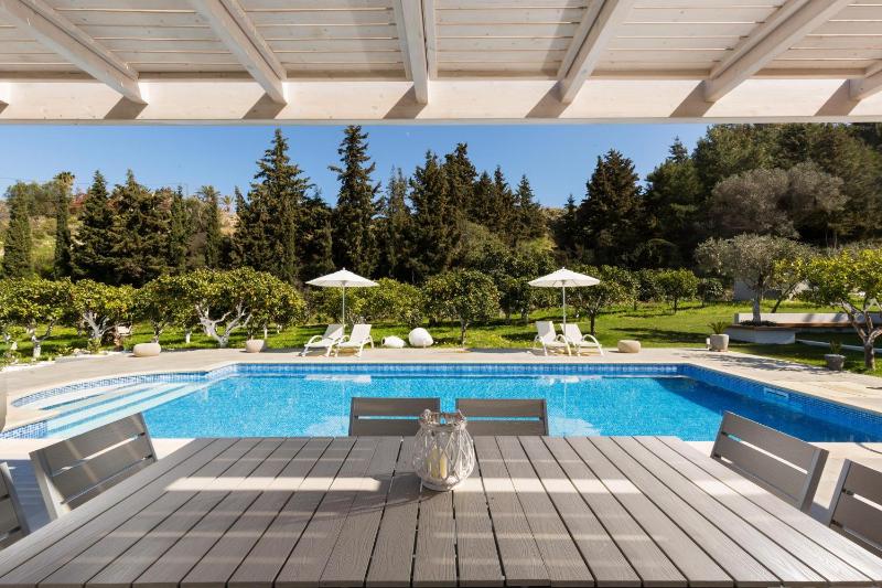 Antigone Estate - image 1