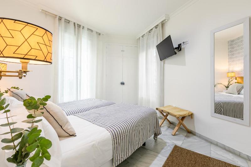 Superior Double or Twin Room image 2