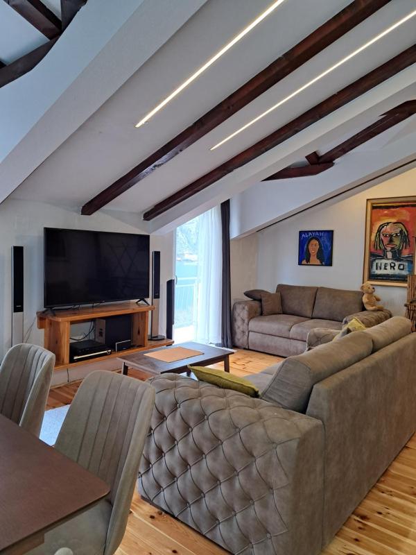 Apartment with Sea View image 4